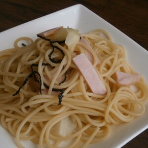 あっさり♪我が家の“きゃべつ・ハム・塩昆布パスタ”